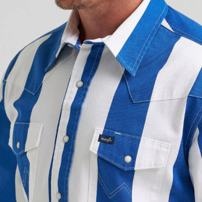Wrangler Brushpopper snap shirt in earth tone stripes, detail view on model.