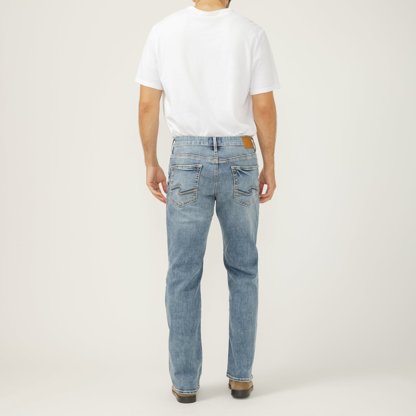 Silver Jeans Co Men's Gordie Loose Fit Straight Leg Jeans