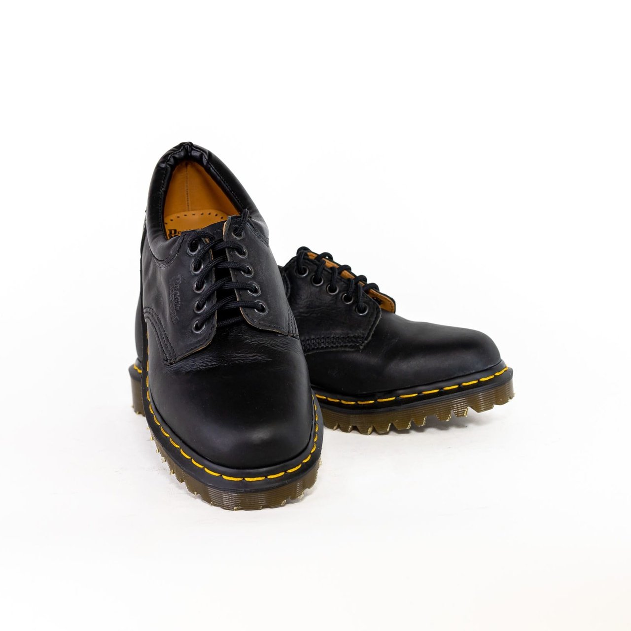 Dr. Martens Men's Shoe 8053 - Clearance