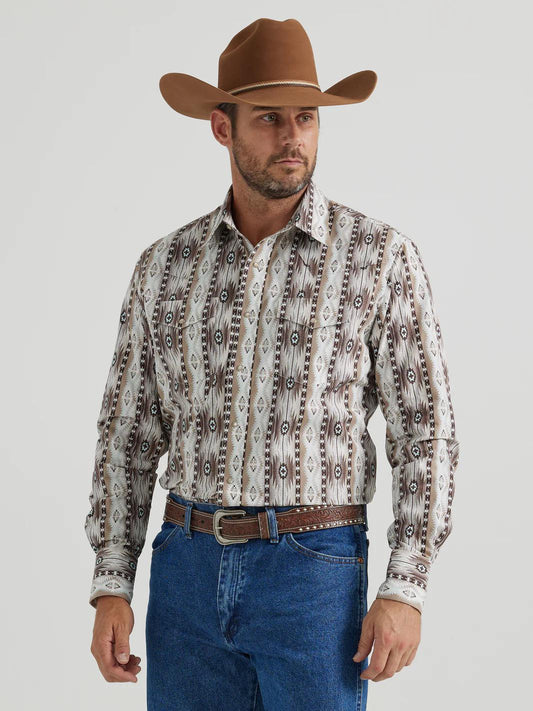 Wrangler Men's Brown Checotah Print Western Shirt