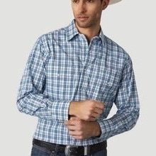 Wrangler Men’s Wrinkle Resistant Shirt Snap -Clearance
