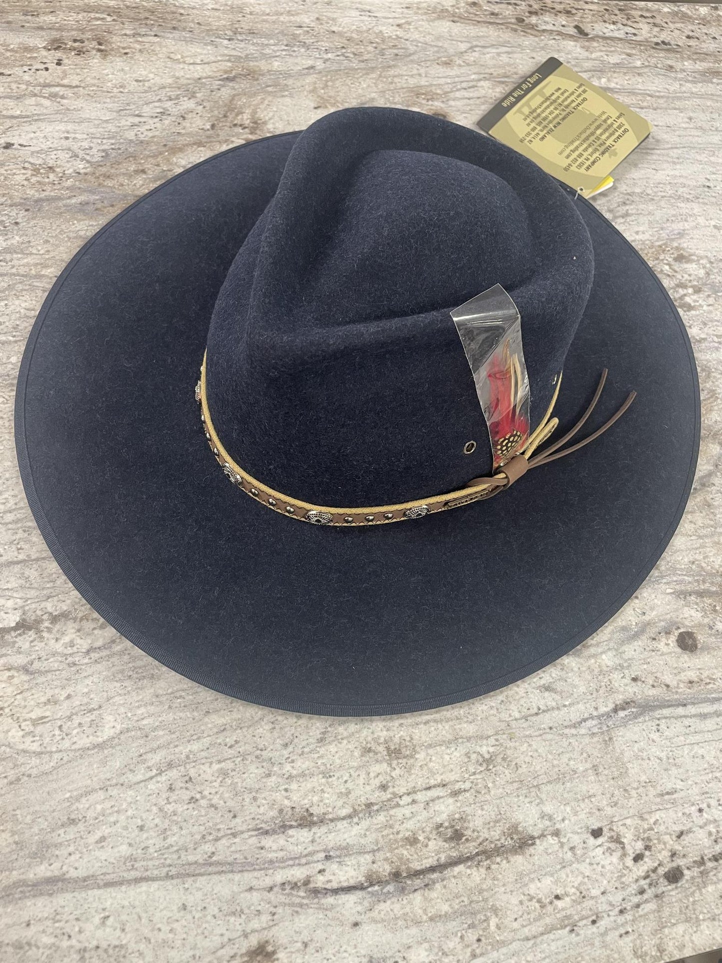 Outback Swan Wool Hat 1114